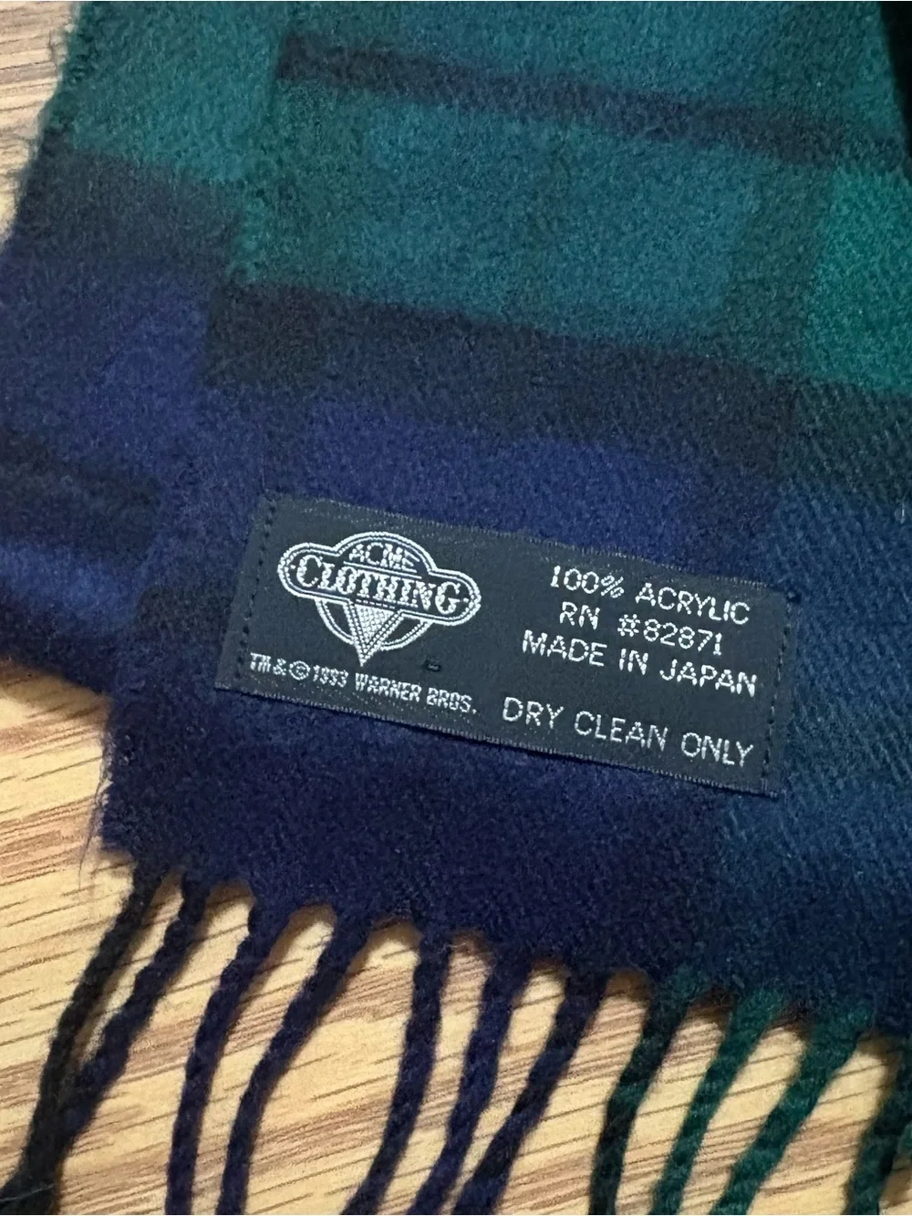 Vintage Looney Tunes 1993 Bugs Bunny Plaid Flannel Scarf